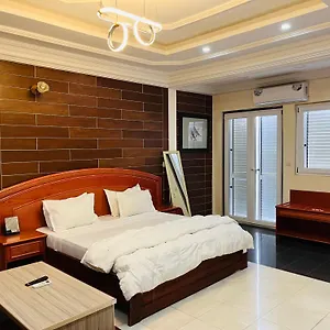 https://les-mamelles-dakar.hotelsdakar.com