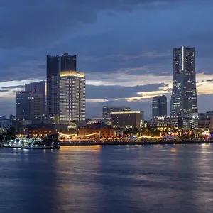 Hotel Apa & Yokohama Bay Tower Jokohama