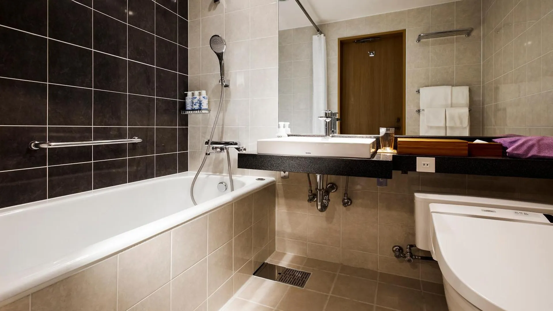 Rihga Royal Hotel Kyoto 5*,  Japan